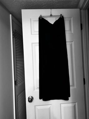 NOM Black Pull On Maxi Skirt Size Large